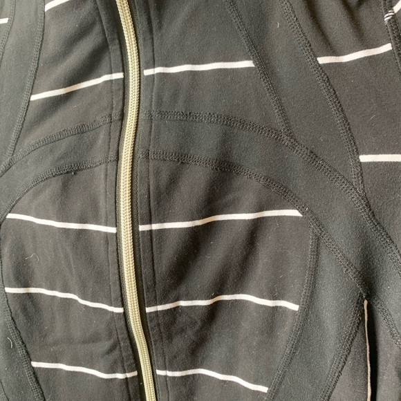 Lululemon define jacket sailor stripe - Picture 4 of 10